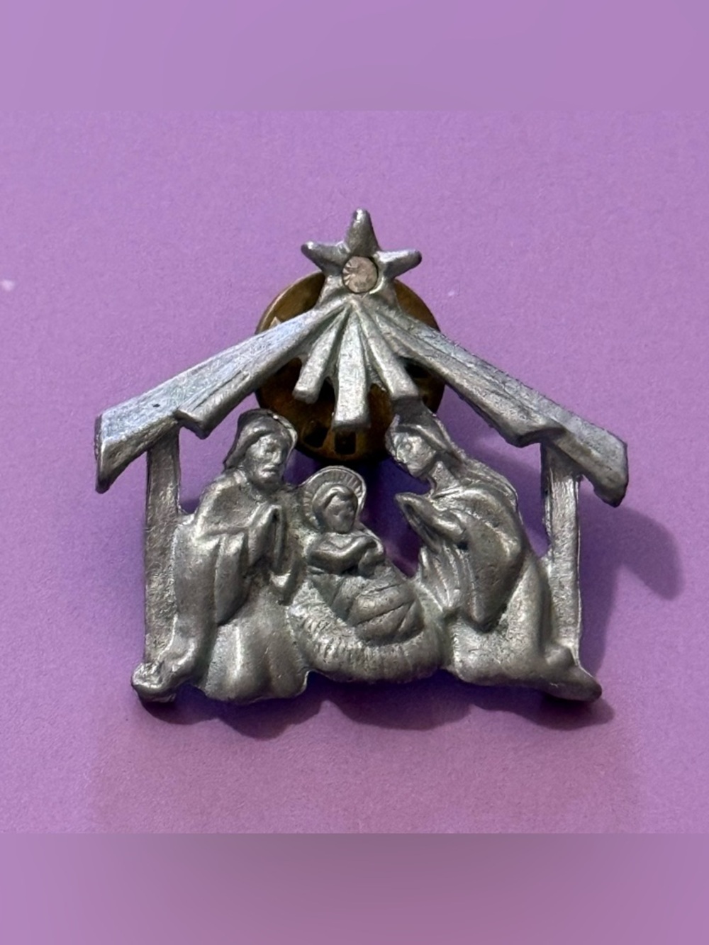 Silver Nativity Scene Brooch/Pin,